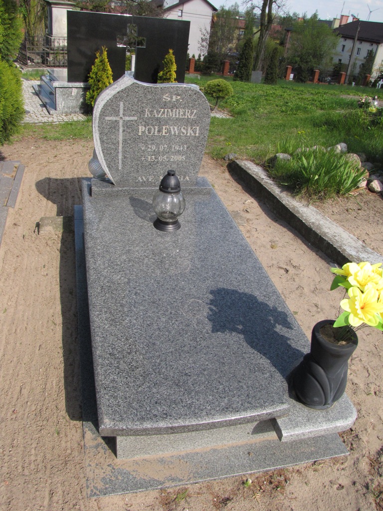 Grób Kazimierz Polewski