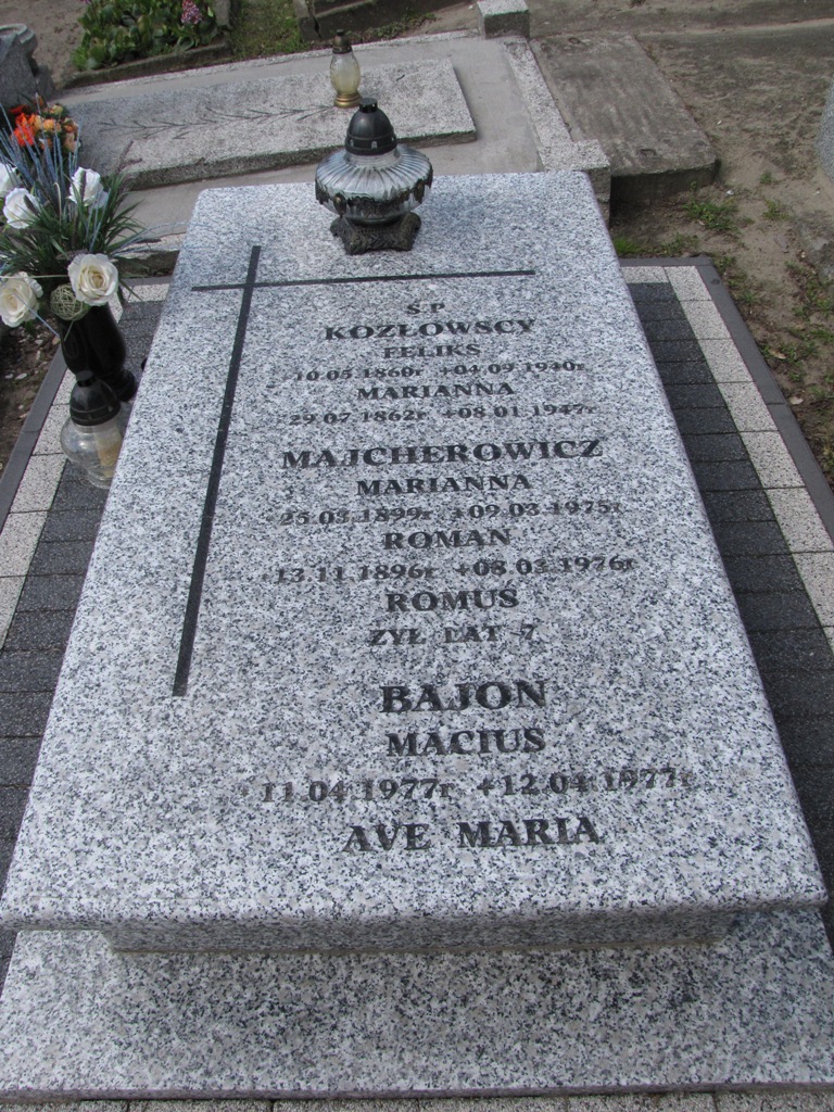 Grób Marianna Kozłowska